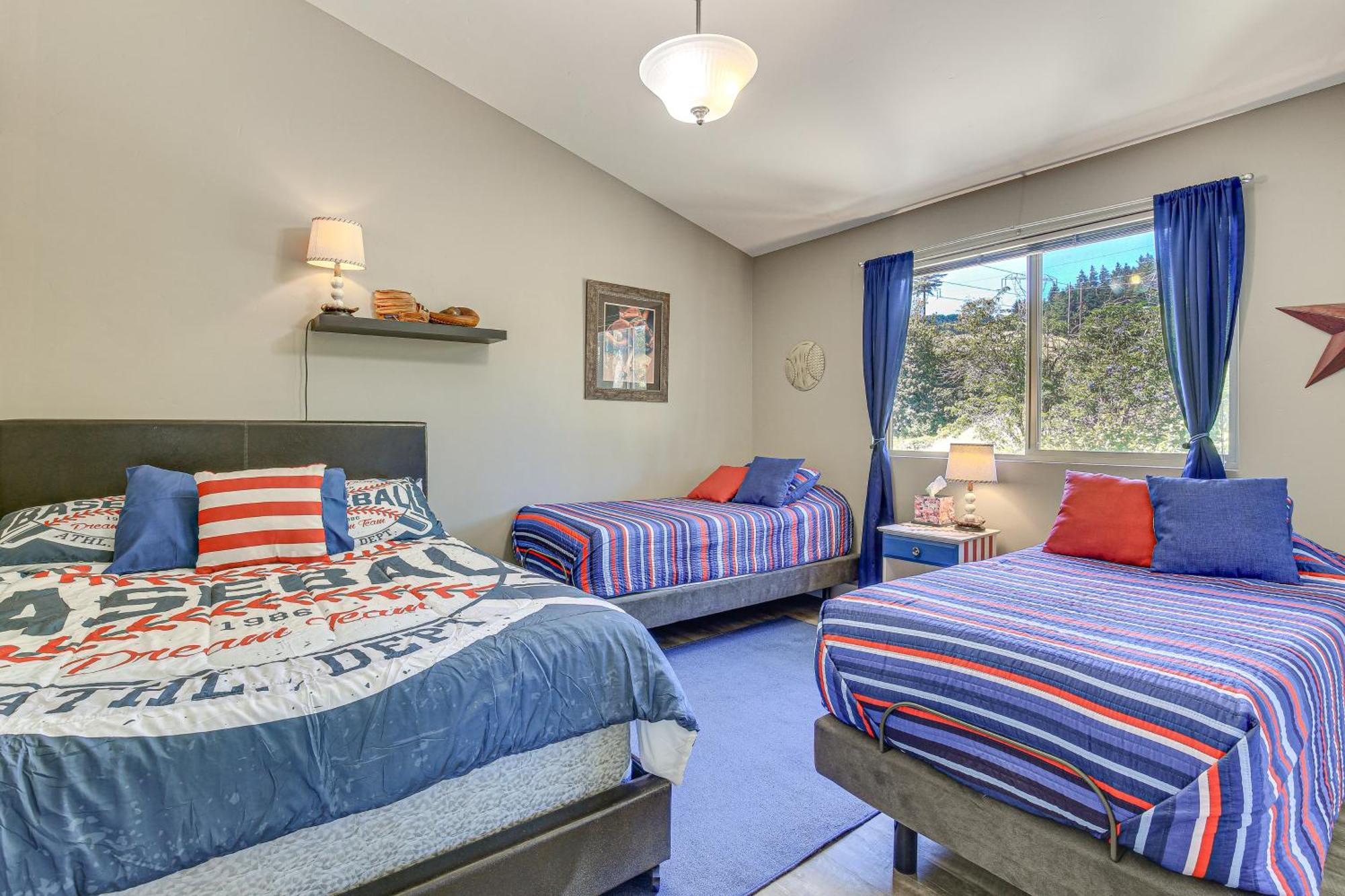 Gorge Retreat - Modern Carson Home With Mtn Views! Luaran gambar