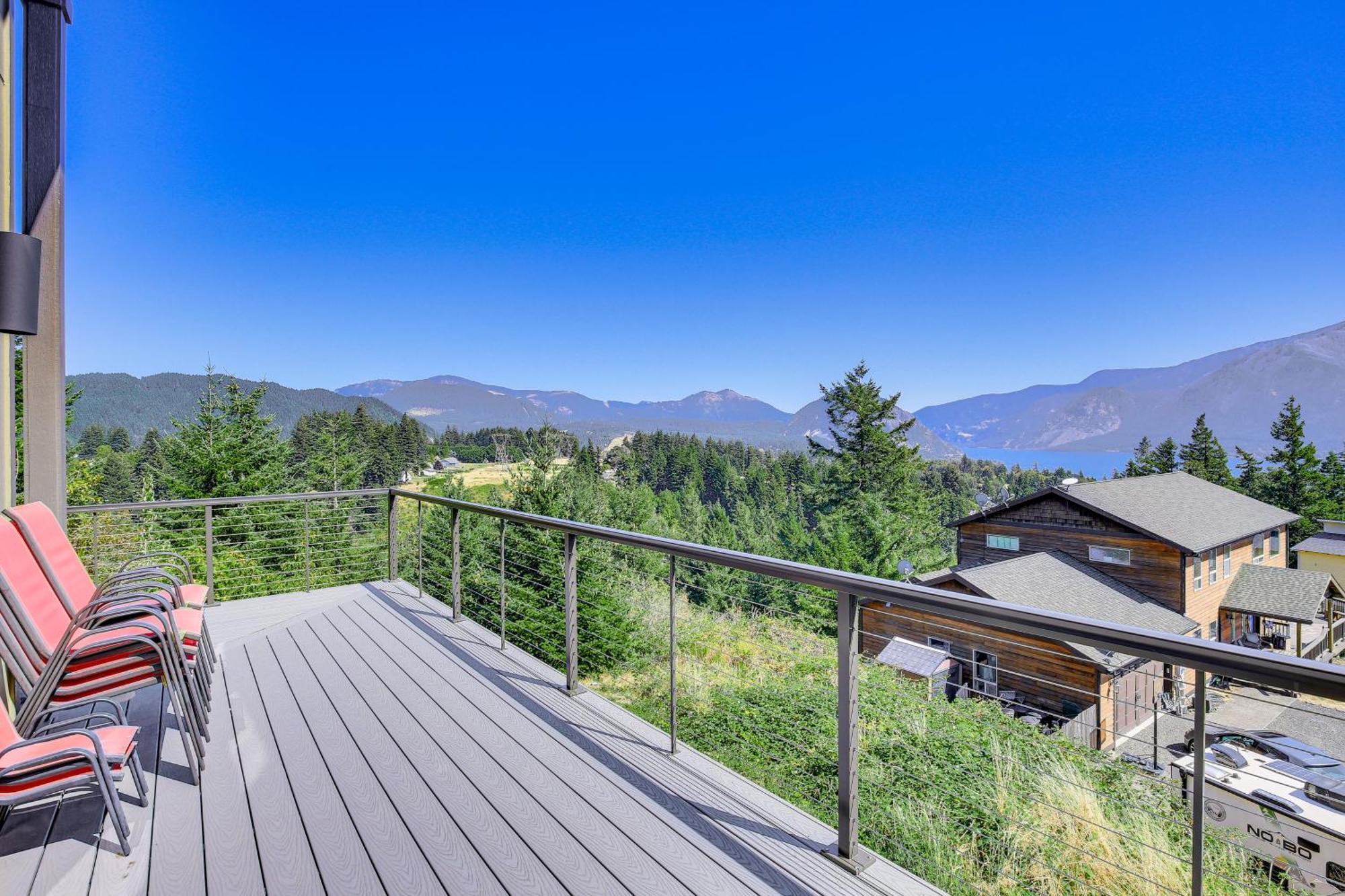 Gorge Retreat - Modern Carson Home With Mtn Views! Luaran gambar